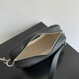 Picture of Bottega Veneta Handbags _SKUfw207949271fw